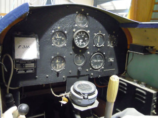 Link Trainer controls