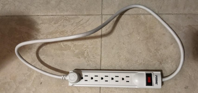 Power strip